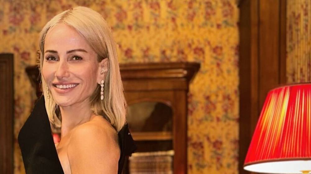 Έμιλυ Γιολίτη: Βρήκαμε το φόρεμα που επέλεξε για βραδινή της έξοδο